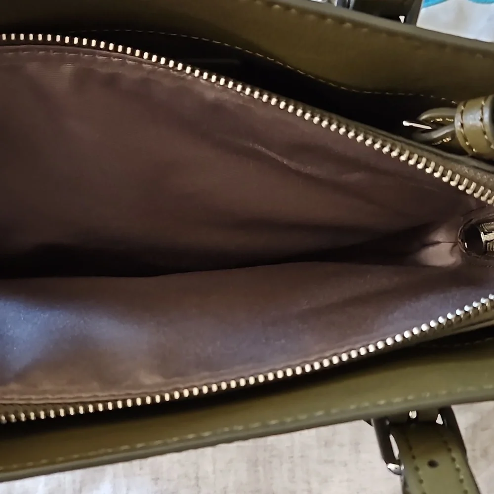 Marc Jacobs Little Big Shot Top Handle Satchel in Medium Green - Picture 4 of 12